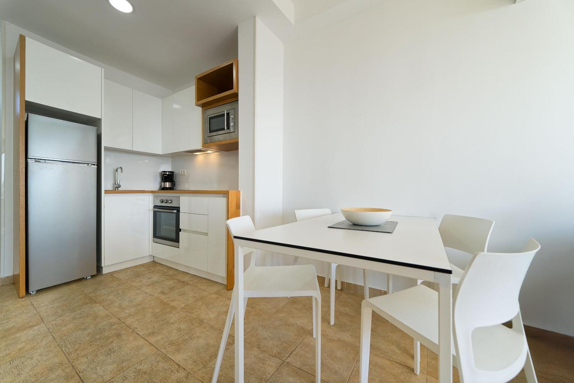 Salt Apartments Reina Sol بلايا ديل إنغلز المظهر الخارجي الصورة