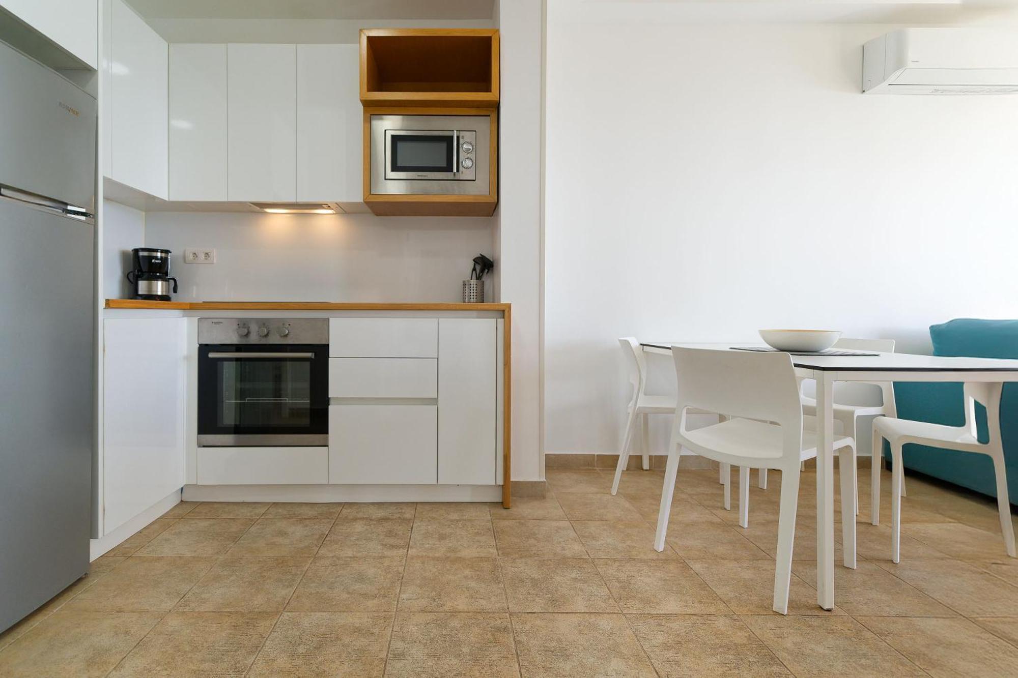 Salt Apartments Reina Sol بلايا ديل إنغلز المظهر الخارجي الصورة